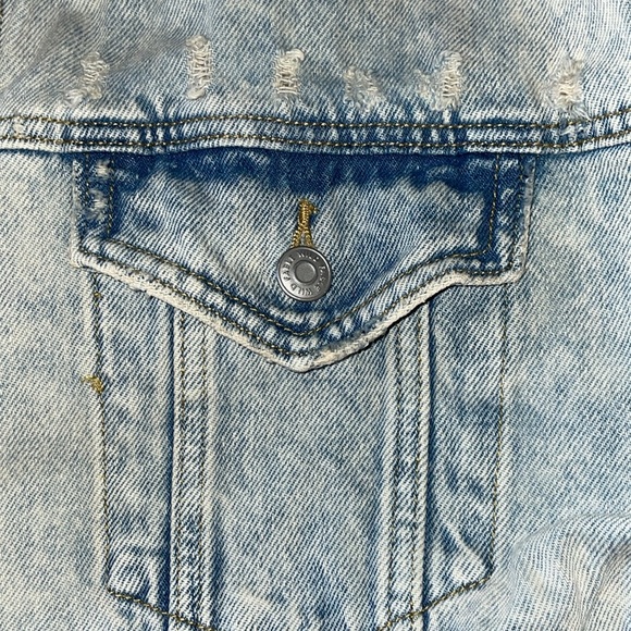 NWOT Wild Fable Blue Jean Jacket Classic Trucker Style.  Size XXL. - Picture 3 of 6